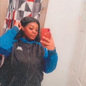 Meet your Posher, Jamesha